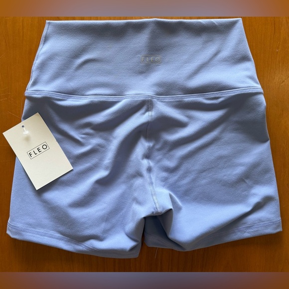 NWT Fleo Air Short - Picture 2 of 3